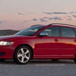 Volvo V50 – Roomy And Happening
